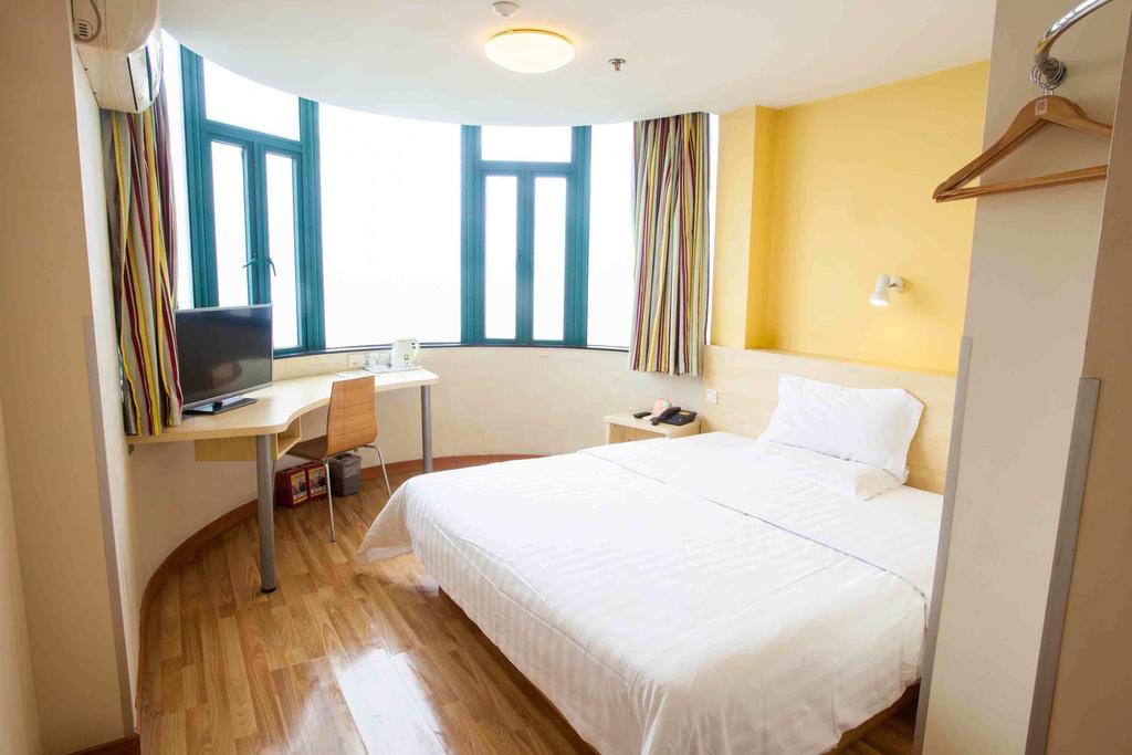 7Days Inn Beijing Zhongguan Village Suzhou Bridge Dış mekan fotoğraf